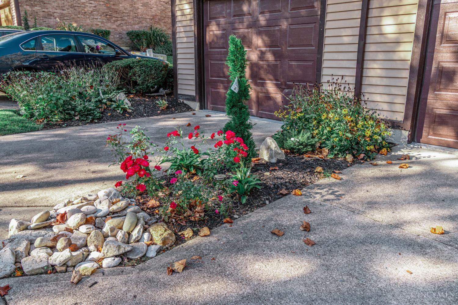 Fairfield, Ohio 45014, United States, 3 Bedrooms Bedrooms, ,3 BathroomsBathrooms,Residential,Active,222104