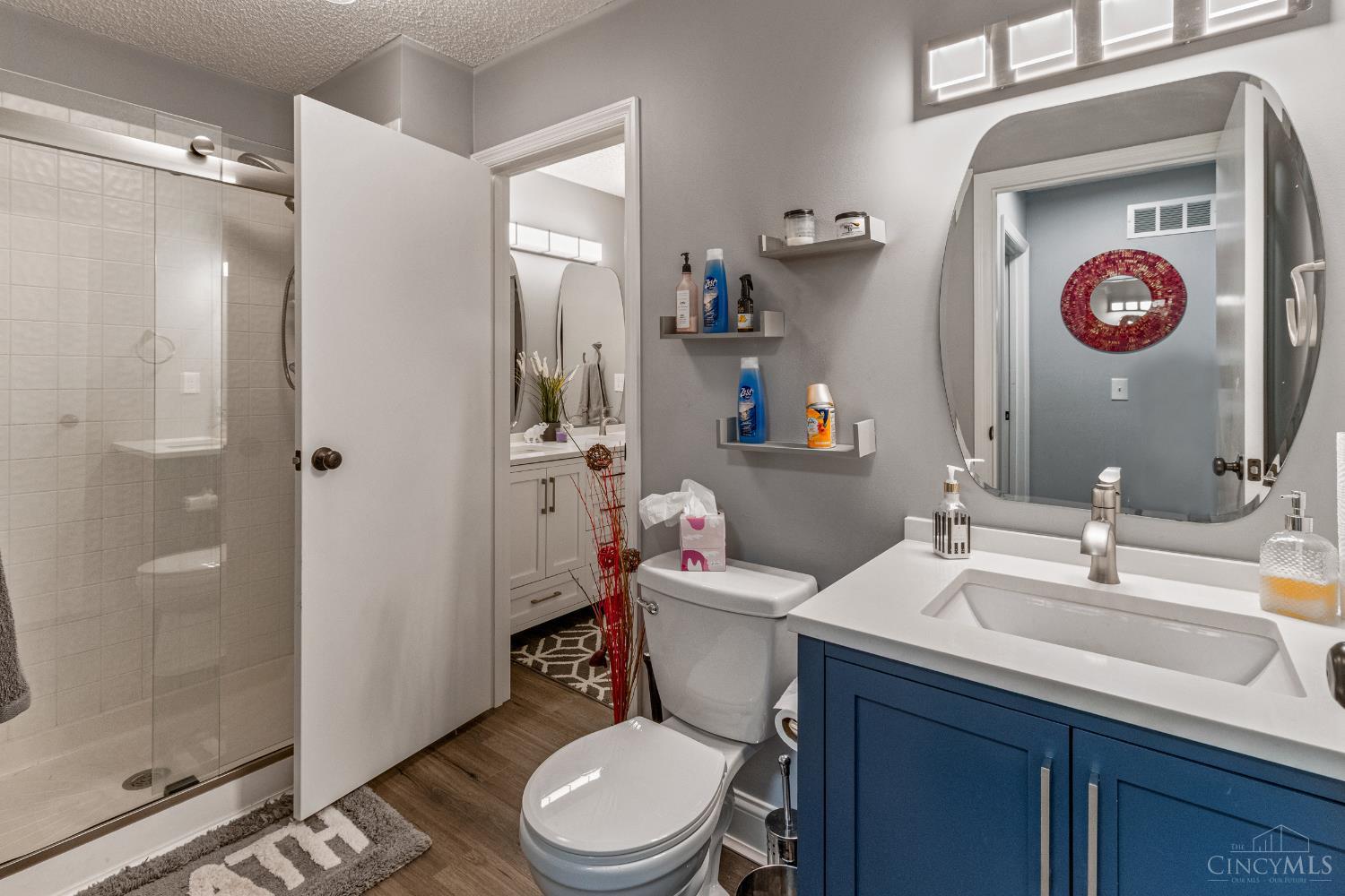 Fairfield, Ohio 45014, United States, 3 Bedrooms Bedrooms, ,3 BathroomsBathrooms,Residential,Active,222104