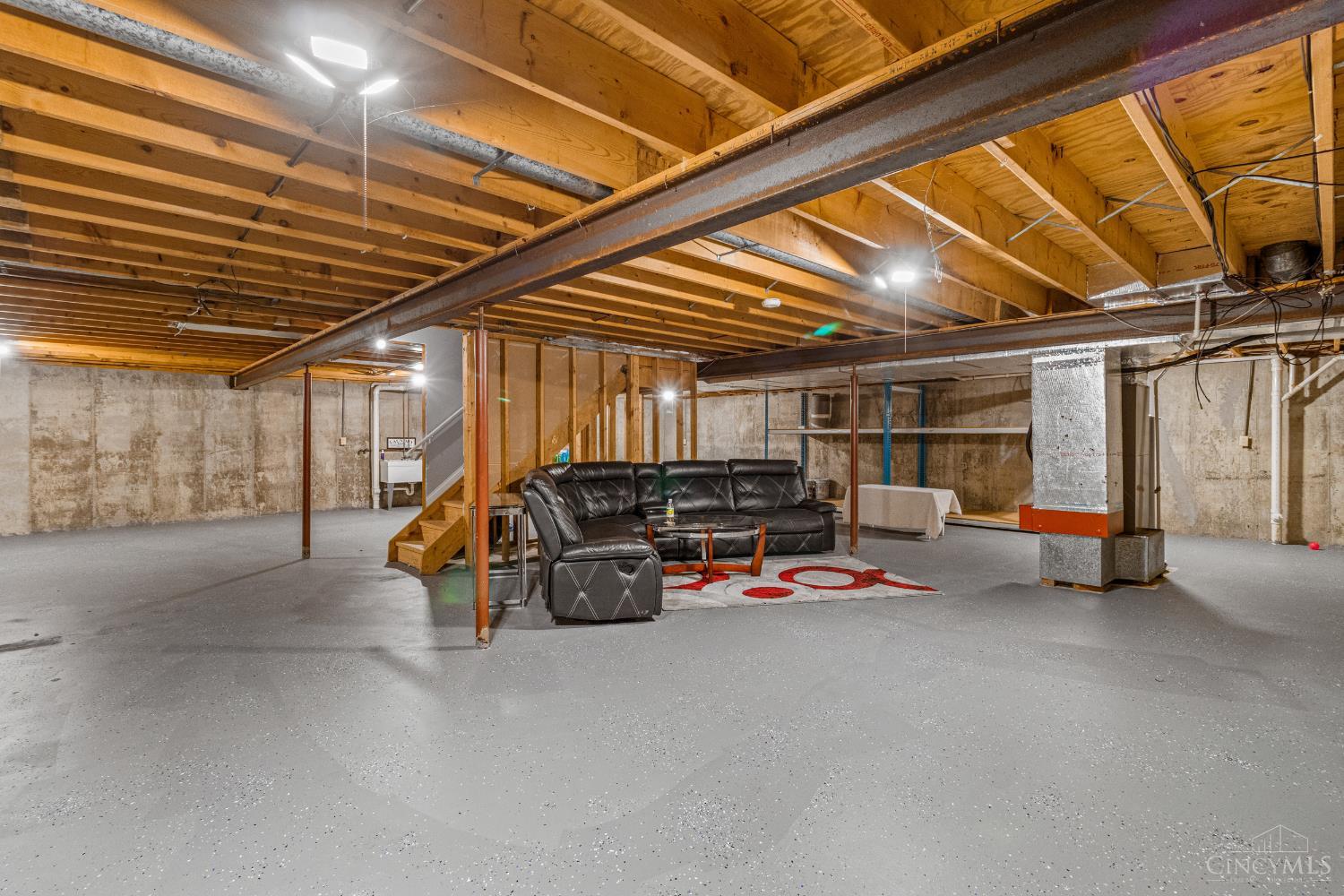 Fairfield, Ohio 45014, United States, 3 Bedrooms Bedrooms, ,3 BathroomsBathrooms,Residential,Active,222104