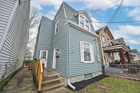 Photo of 1629 Powers Street, Cincinnati, OH 45223 (MLS # 1864639)