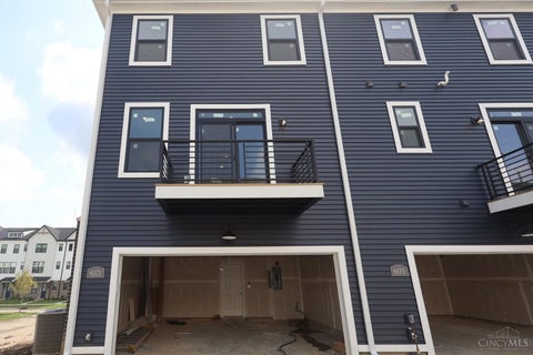 Condo For Sale - 6171 Nicholas Way #97<br/> Mason, OH 45040