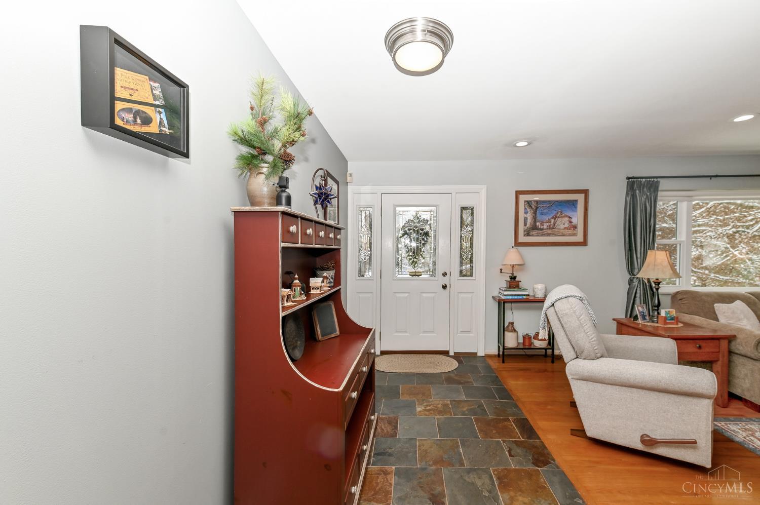 698 Cedar Knolls Court