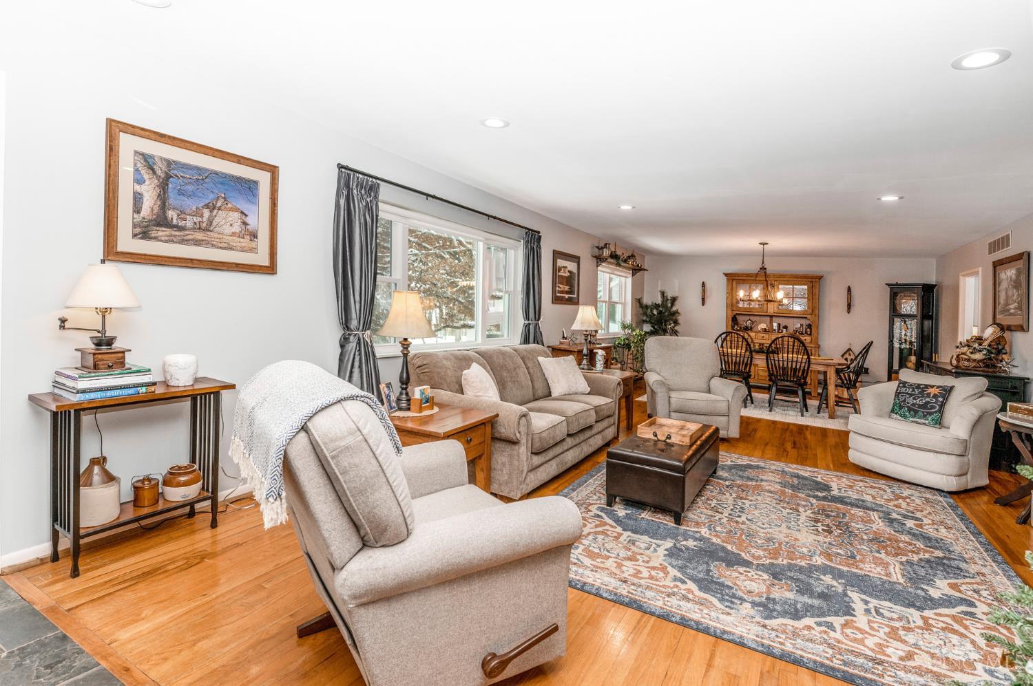 698 Cedar Knolls Court