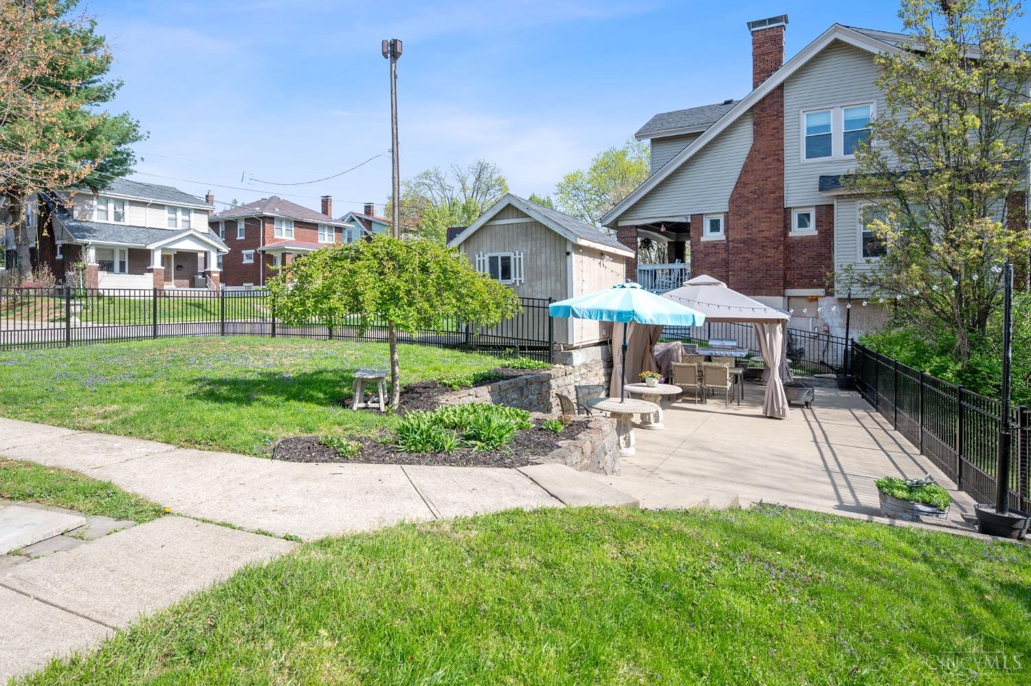 2582 Irving Place, Norwood, Ohio image 20