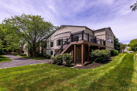 Photo of 6 Chestnut Hill HL, Oxford, OH 45056 (MLS # 1882094)