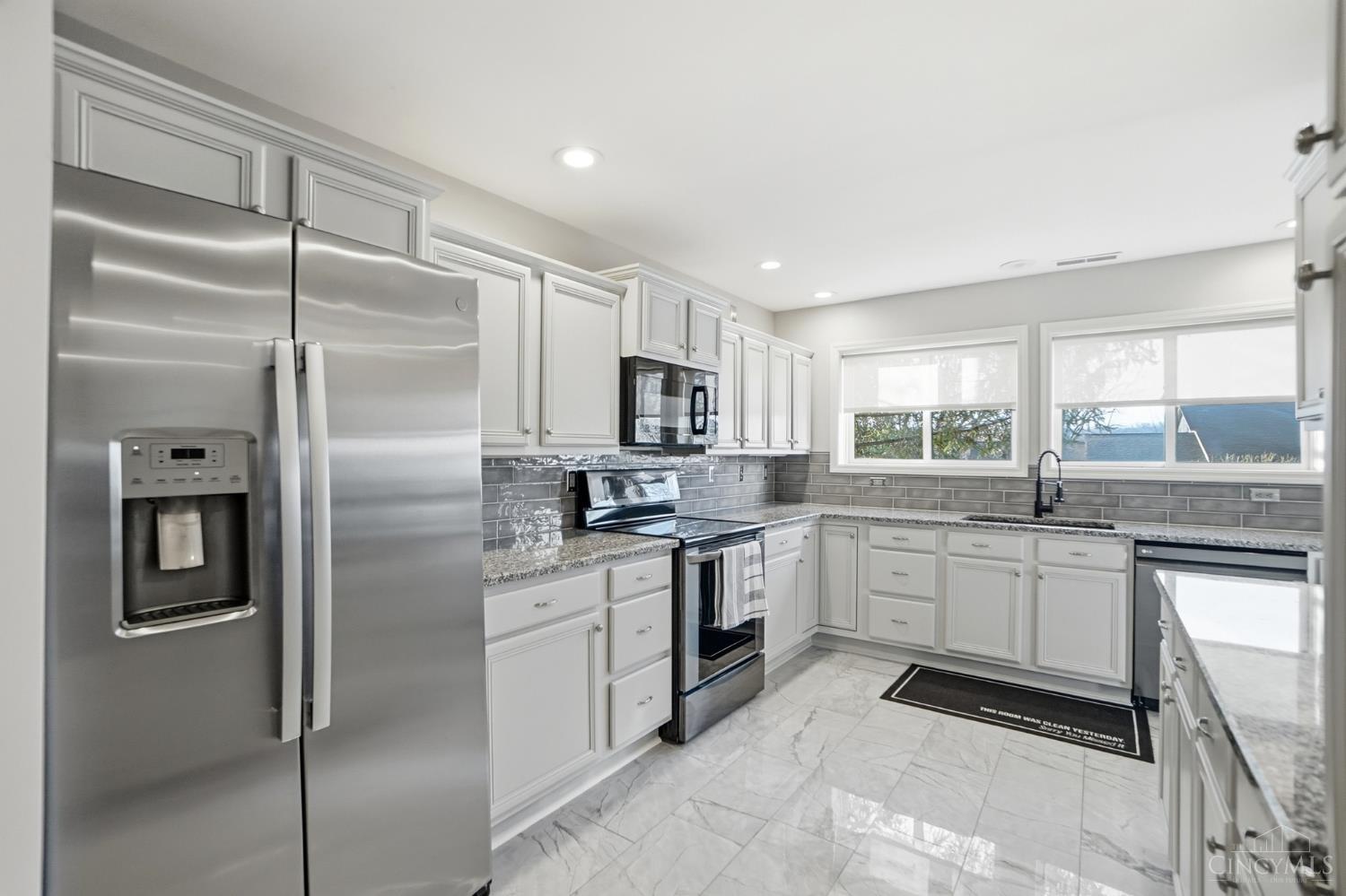 129 Miami Lakes Drive