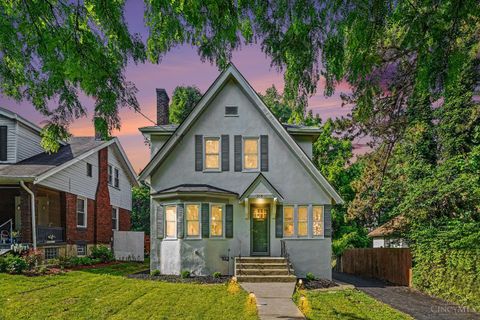 Homes For Sale - 209 Wedgewood Avenue<br/> Hamilton County, Cincinnati, OH 45217