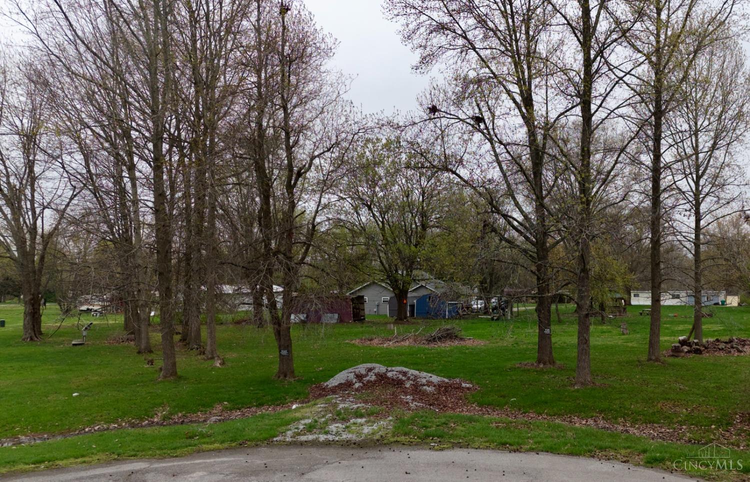 11906 Elmhurst Trail, Paint Twp, Ohio image 7