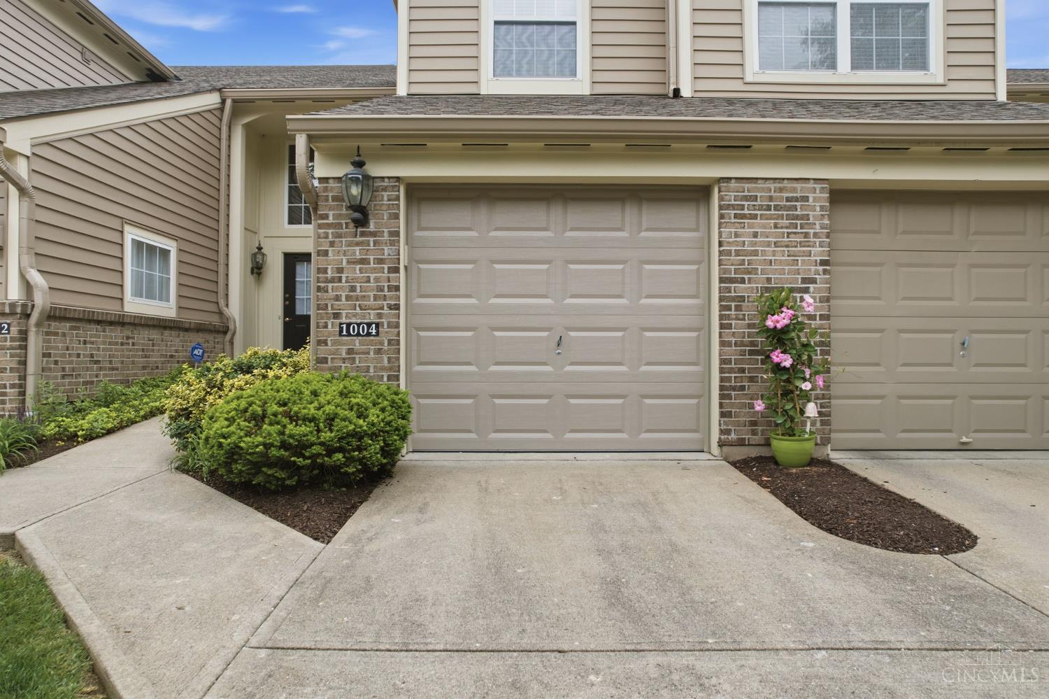 1004 Birdhaven Way