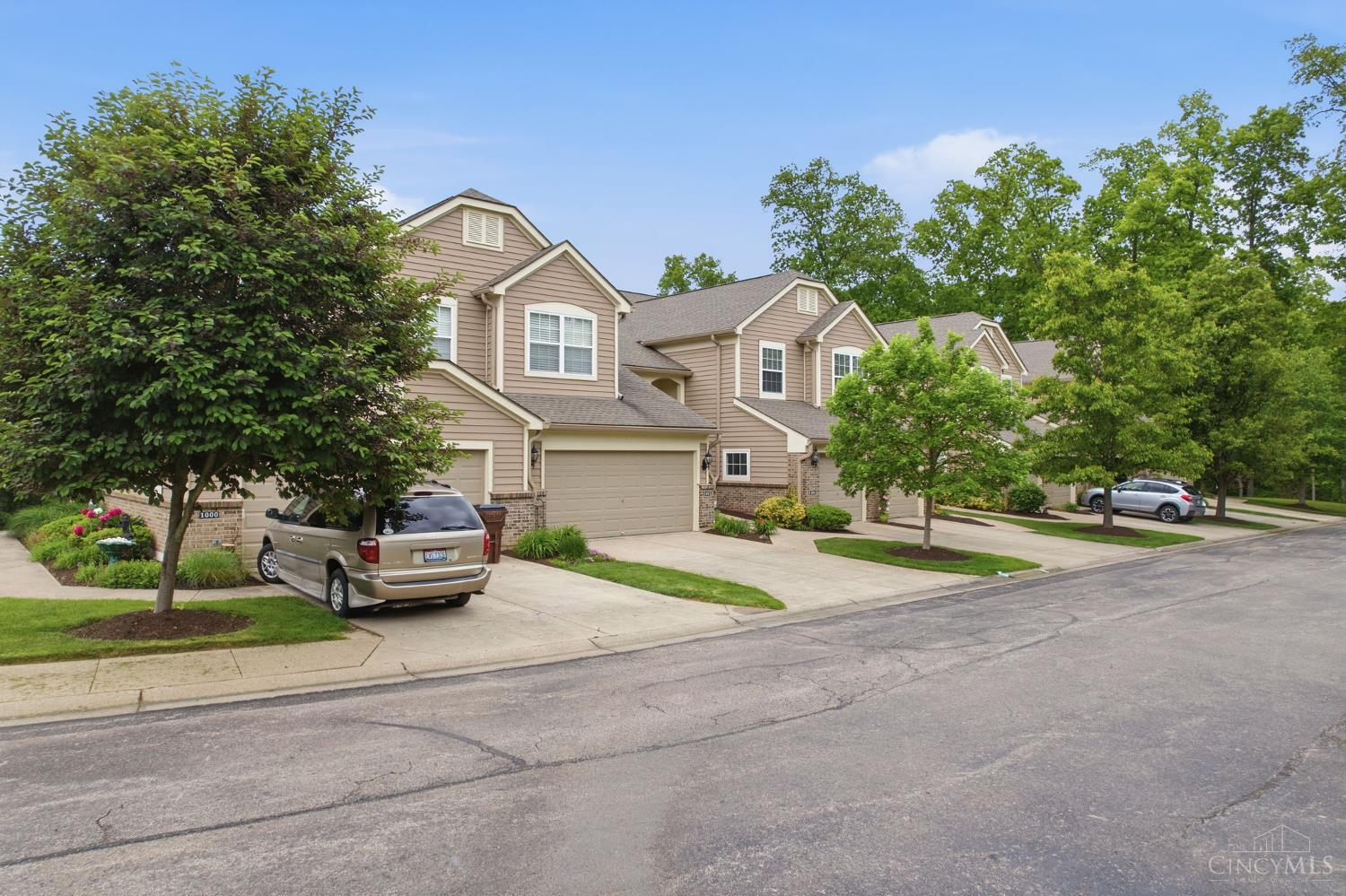 1004 Birdhaven Way