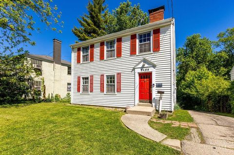 Photo of 2488 Kipling Avenue, Cincinnati, OH 45239 (MLS # 1878494)