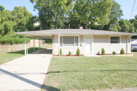 Photo of 716 Fairbanks Avenue, Cincinnati, OH 45205 (MLS # 1854976)