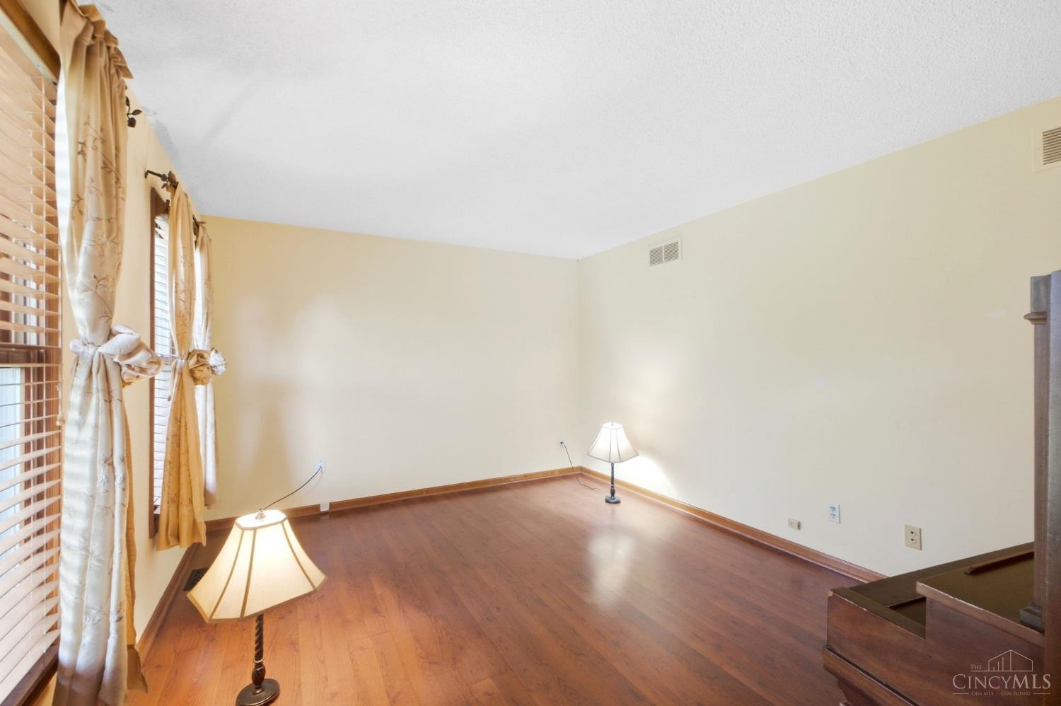 6091 Blueberry Drive