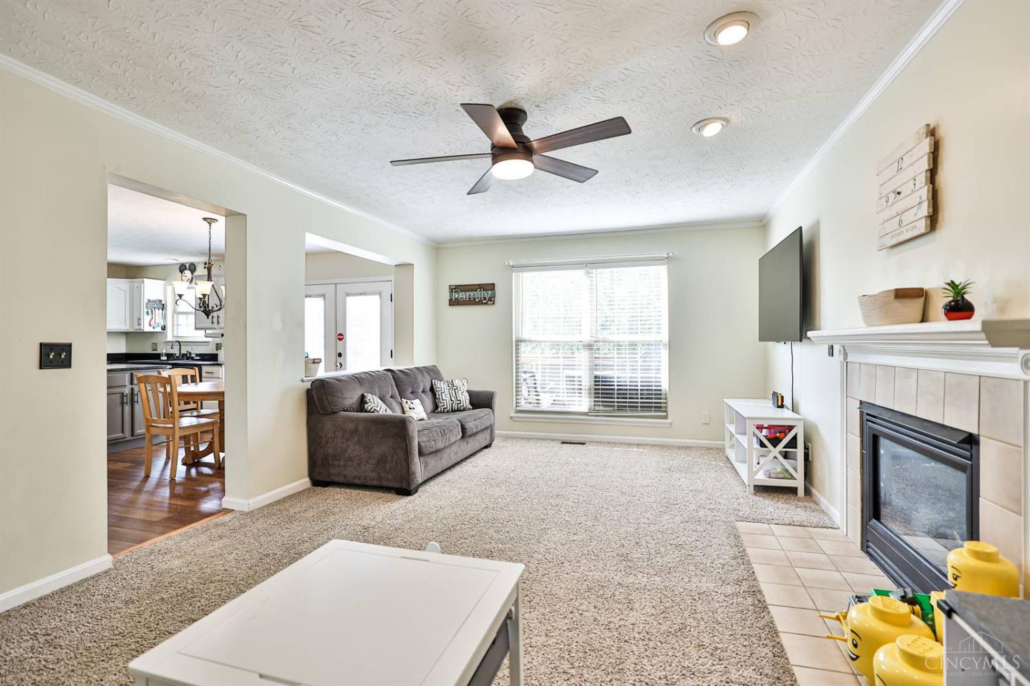 229 Dickens Court