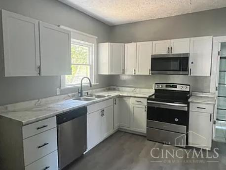 2204 Superior Avenue