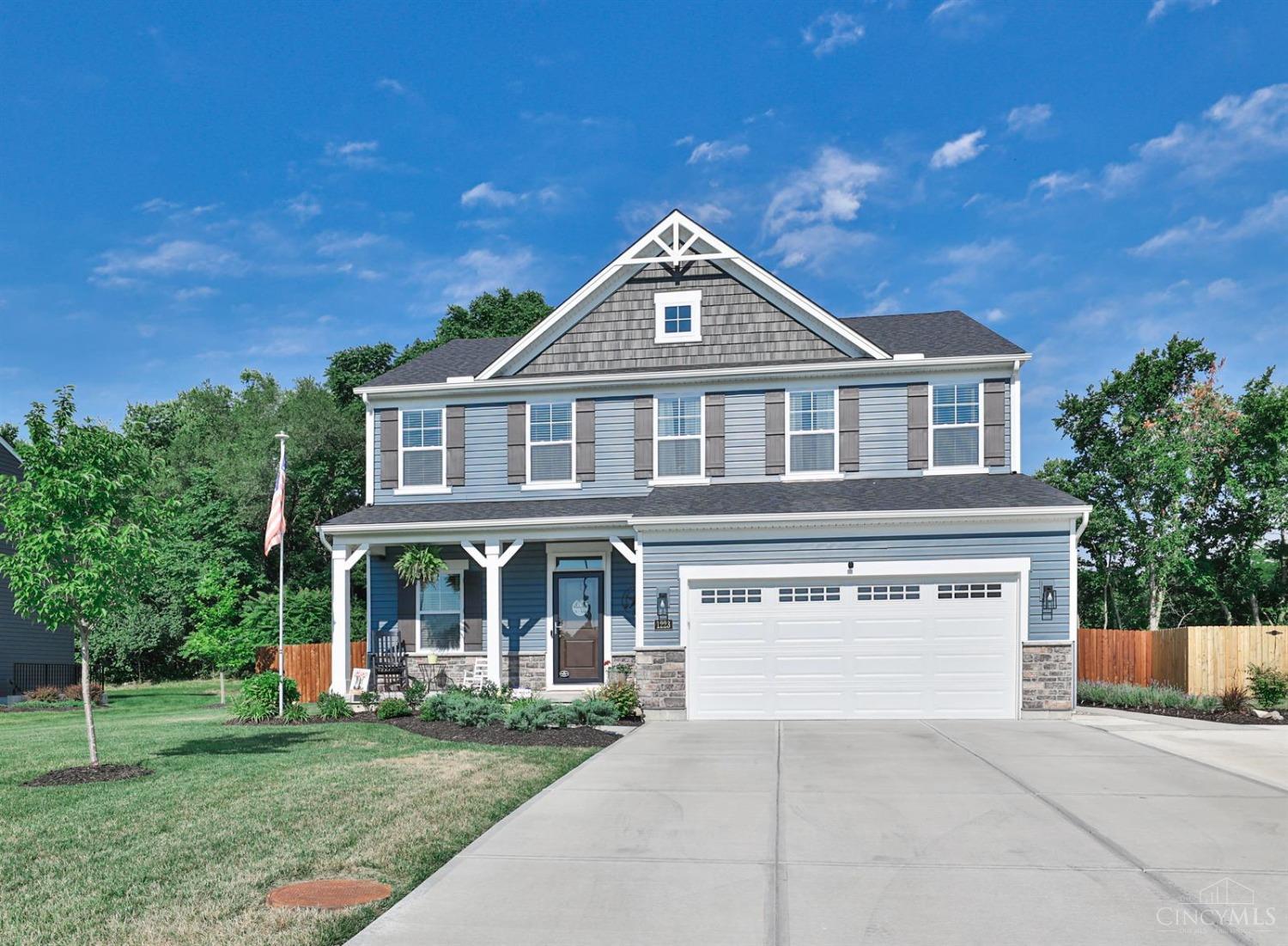 1223 Waterbury Drive, Carlisle, Ohio image 2