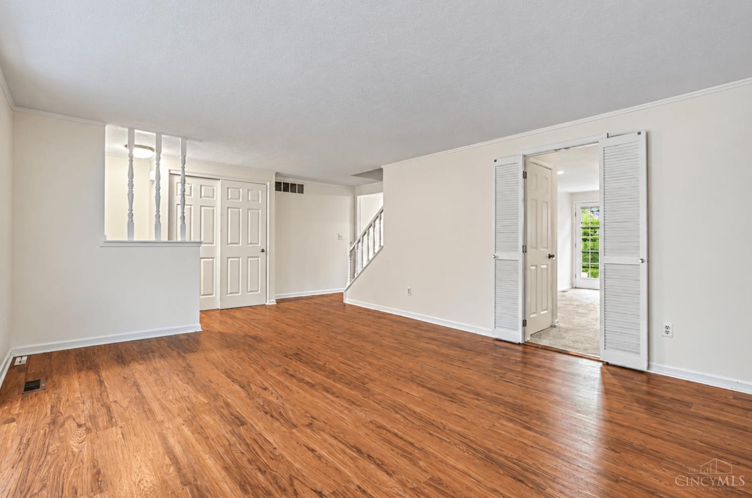 1024 Stratford Court