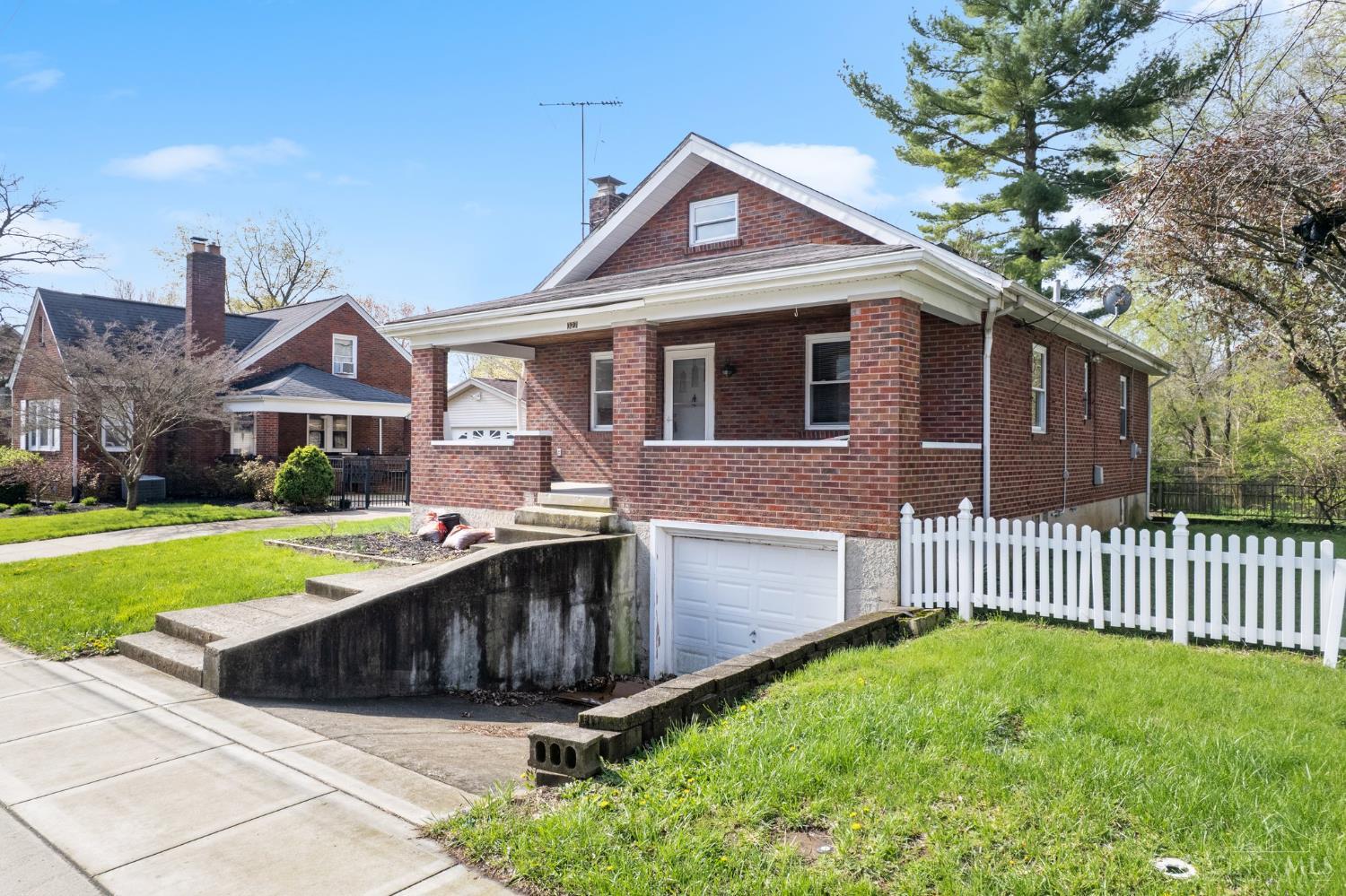 327 Gay Street, Williamsburg, Ohio image 37