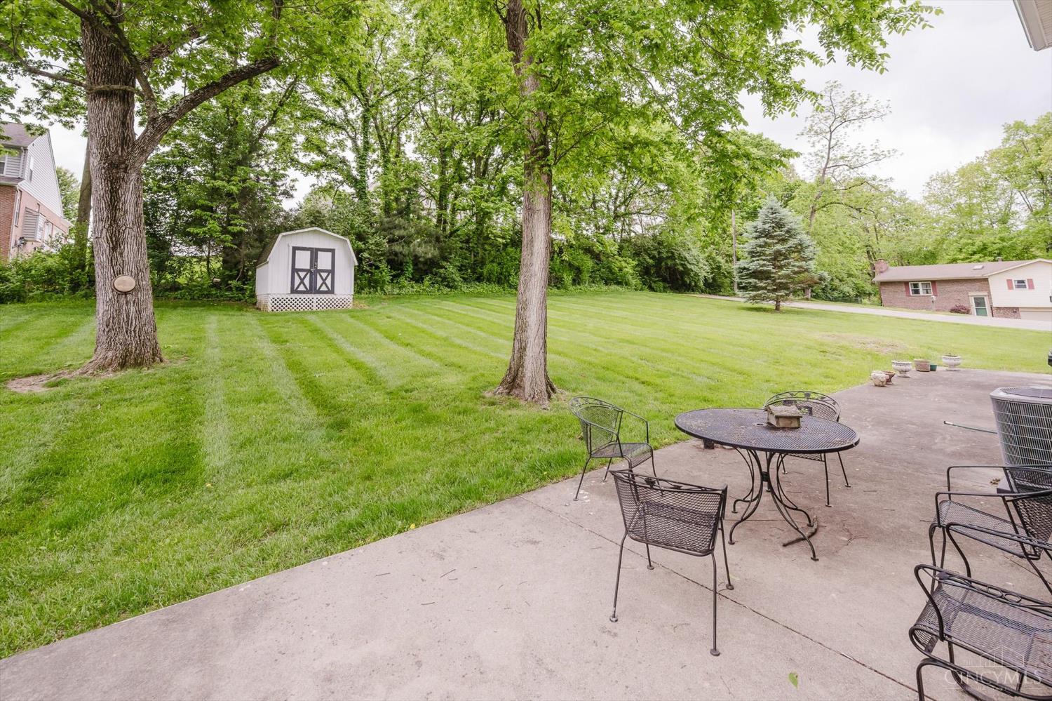 1513 Oak Knoll Court, Fairfield, Ohio image 19