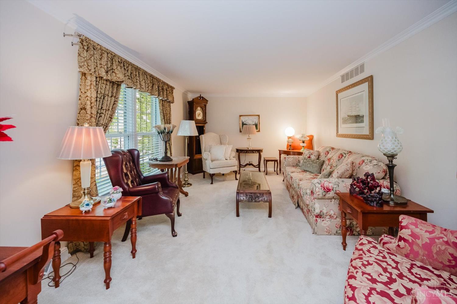 1513 Oak Knoll Court, Fairfield, Ohio image 13