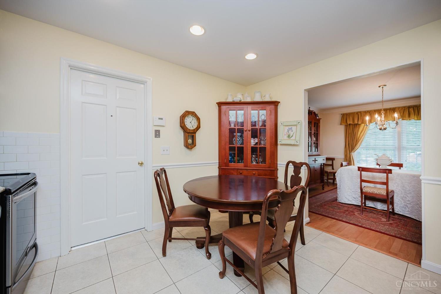 1513 Oak Knoll Court, Fairfield, Ohio image 11