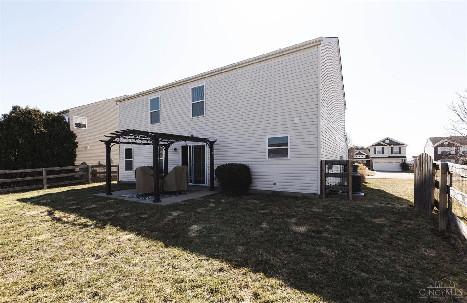 912 Regency Court, Trenton, Ohio image 21