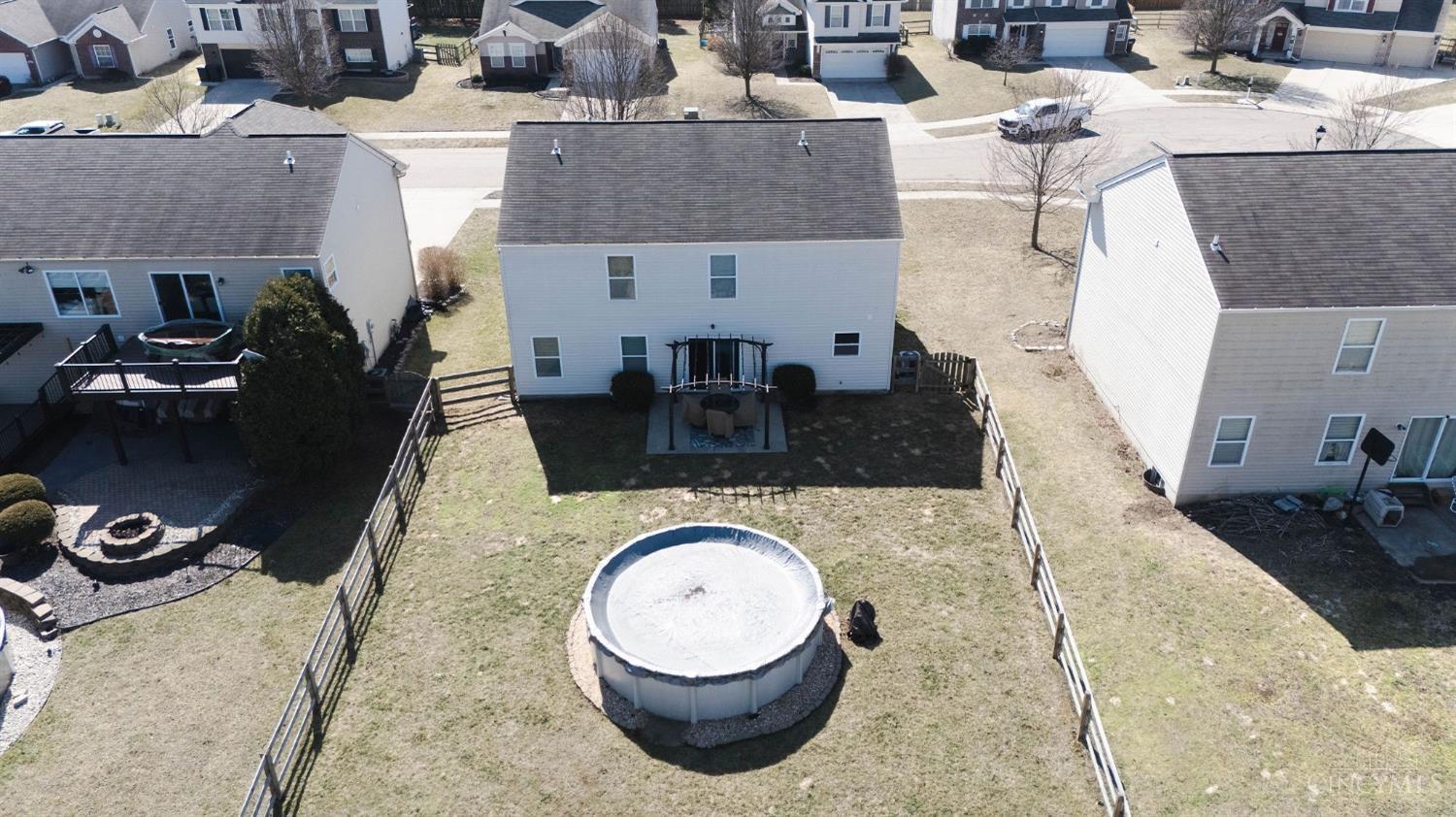 912 Regency Court, Trenton, Ohio image 7