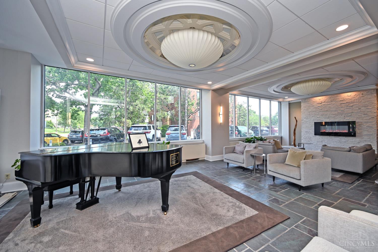 2200 Victory Parkway 2307