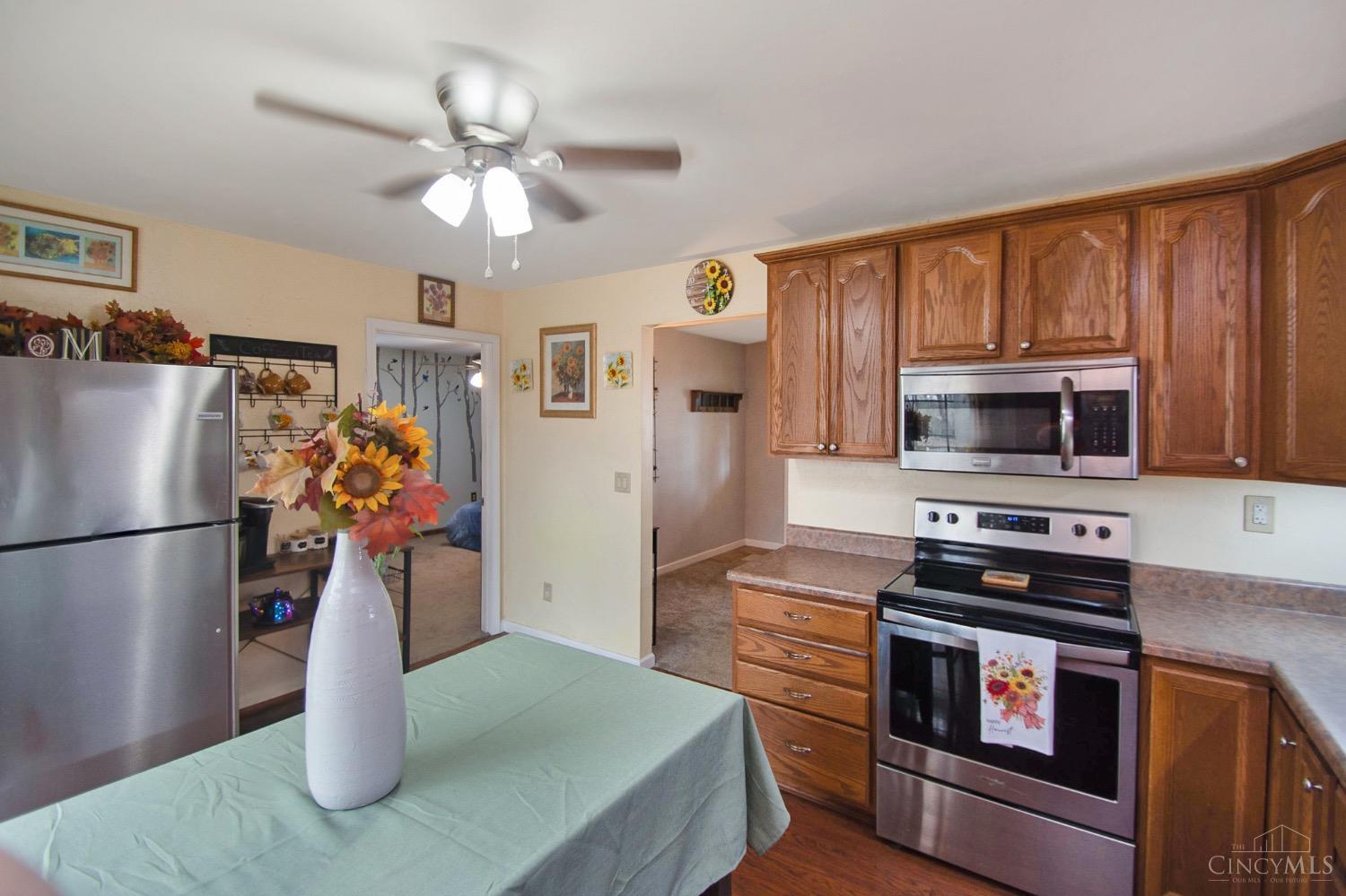 7412 Fairview Drive, Blanchester, Ohio image 8