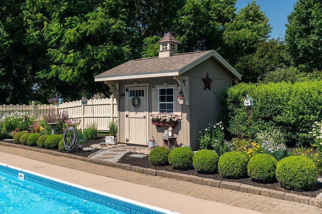 Fairfield, Ohio 45014, United States, 4 Bedrooms Bedrooms, ,3 BathroomsBathrooms,Residential,Active,169909