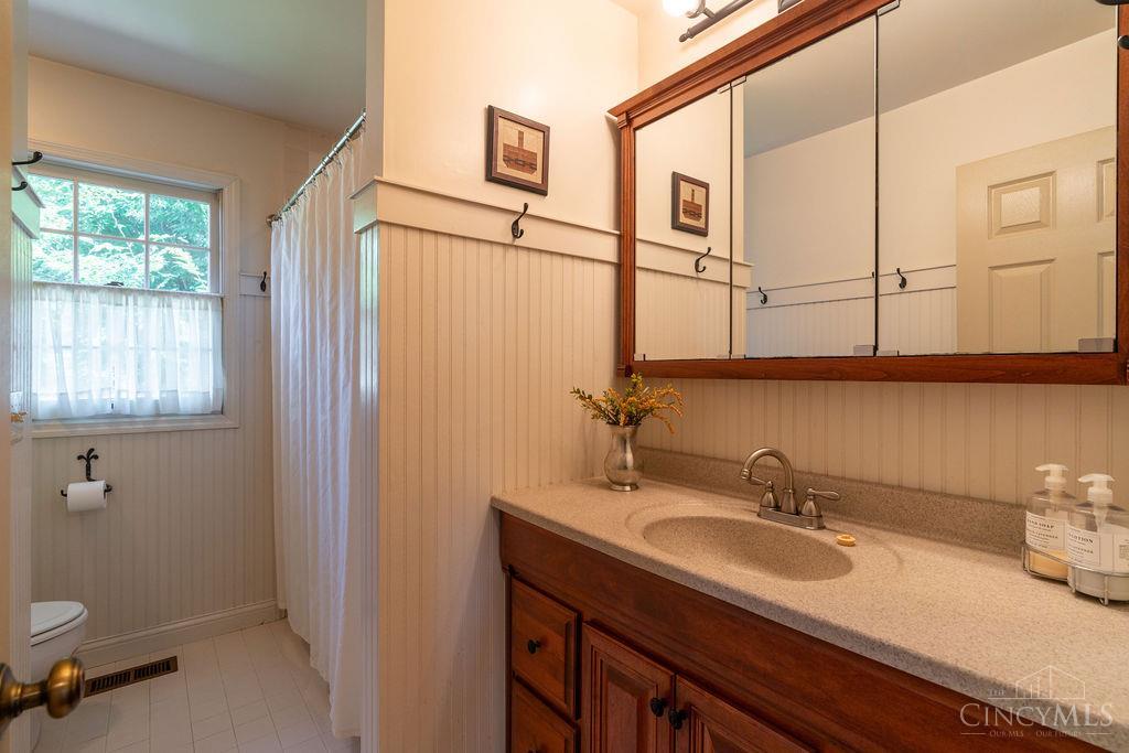 Fairfield, Ohio 45014, United States, 4 Bedrooms Bedrooms, ,3 BathroomsBathrooms,Residential,Active,169909