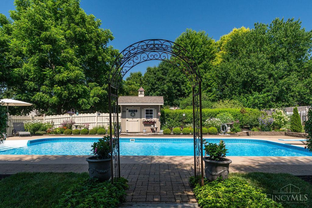 Fairfield, Ohio 45014, United States, 4 Bedrooms Bedrooms, ,3 BathroomsBathrooms,Residential,Active,169909