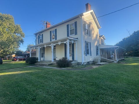 Homes For Sale - 637 W Fosters Maineville Road<br/> Maineville, OH 45039
