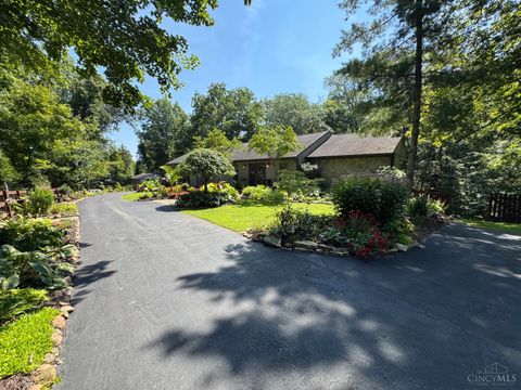 Photo of 6888 Edwardsville Road, Harlan Township, OH 45107 (MLS # 1850051)