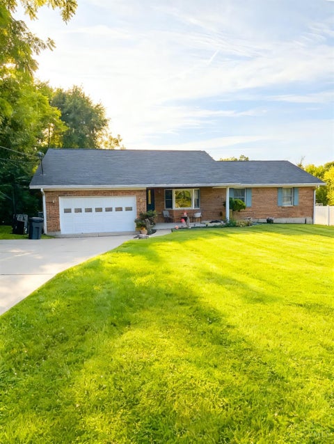 Homes For Sale - 7303 Cincinnati Dayton Road<br/> Butler County, West Chester, OH 45069