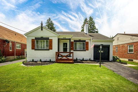 Photo of 3115 Pershing Court, Cincinnati, OH 45211 (MLS # 1883889)