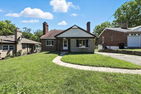 Photo of 2919 Temple Avenue, Cincinnati, OH 45211 (MLS # 1863853)