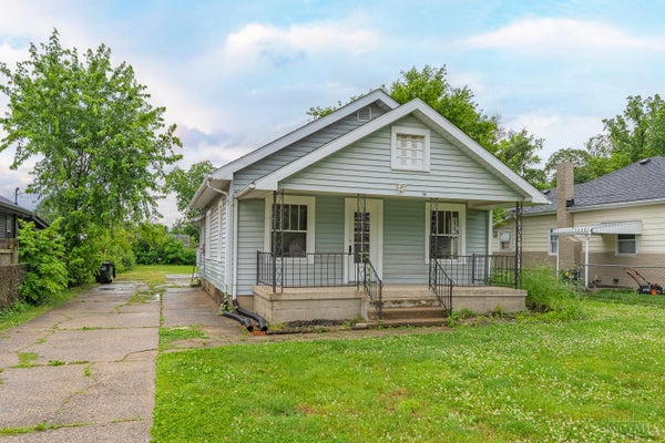 1800 WINONA DR, MIDDLETOWN, OH 45042 - Image bc8996ca7cb75090a4ff1d91dfd0311a/1287277148