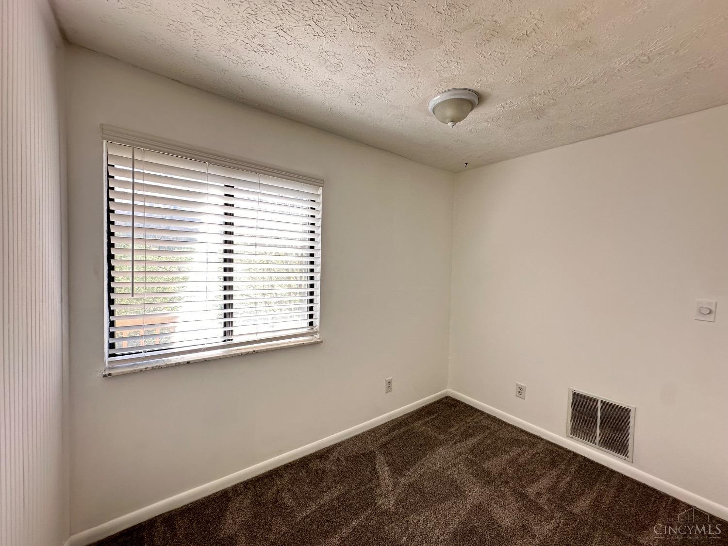2047 Woodtrail Drive #43, Fairfield, Ohio image 10