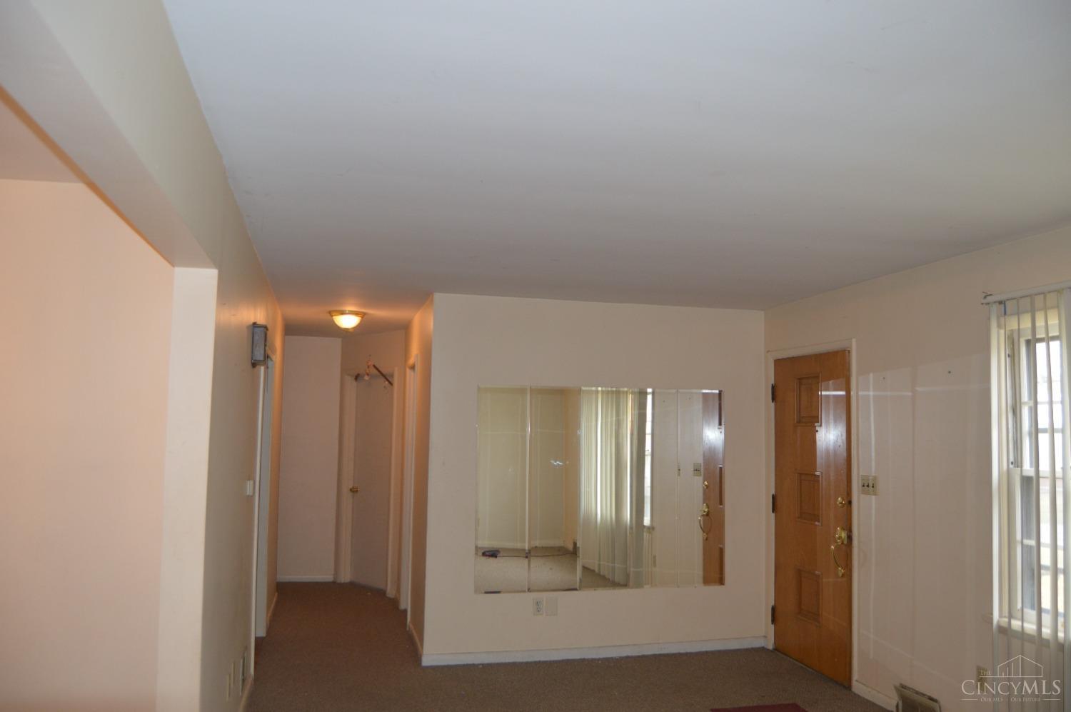 4517 Hannah Drive, Middletown, Ohio image 4