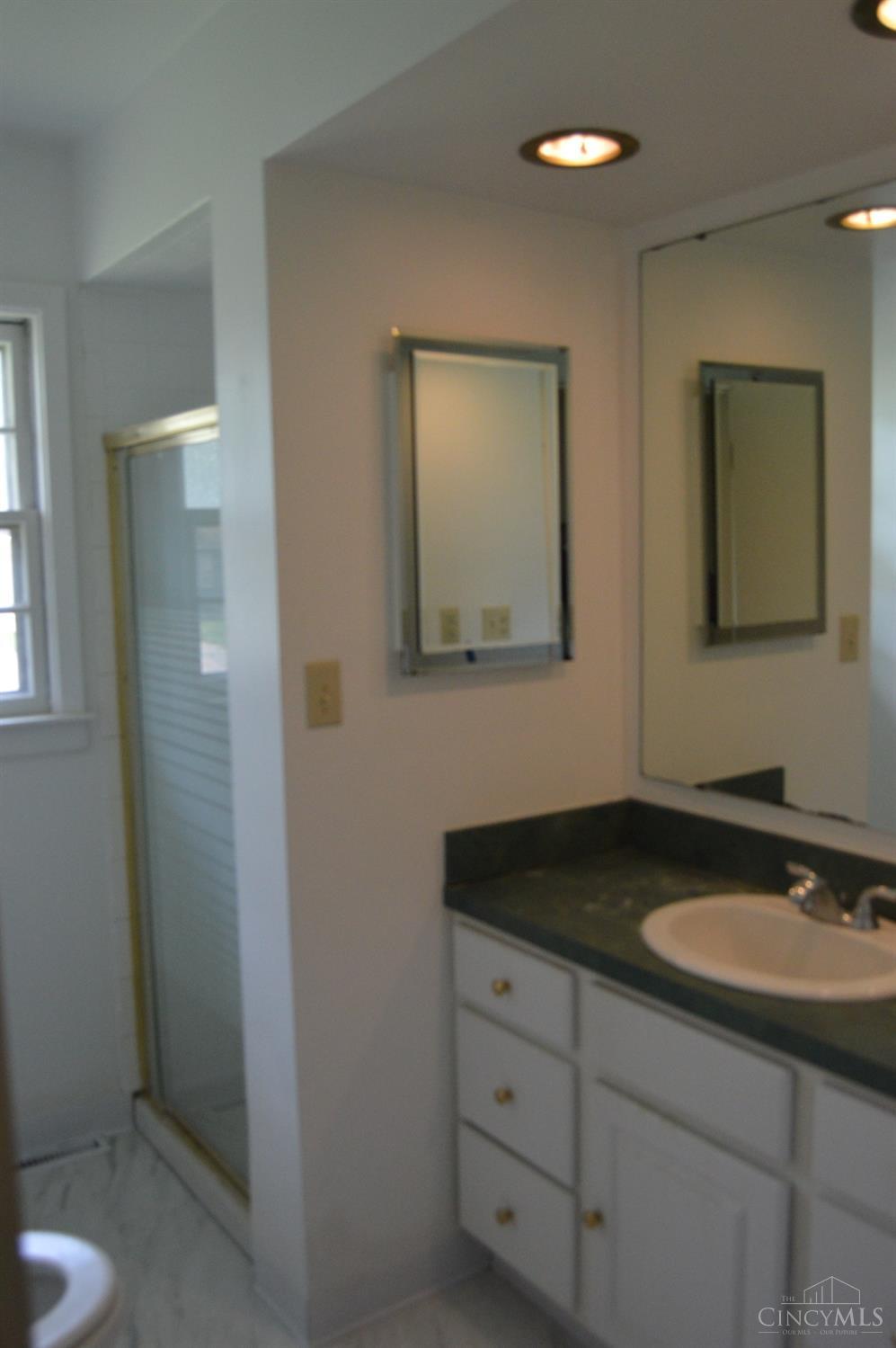 4517 Hannah Drive, Middletown, Ohio image 13