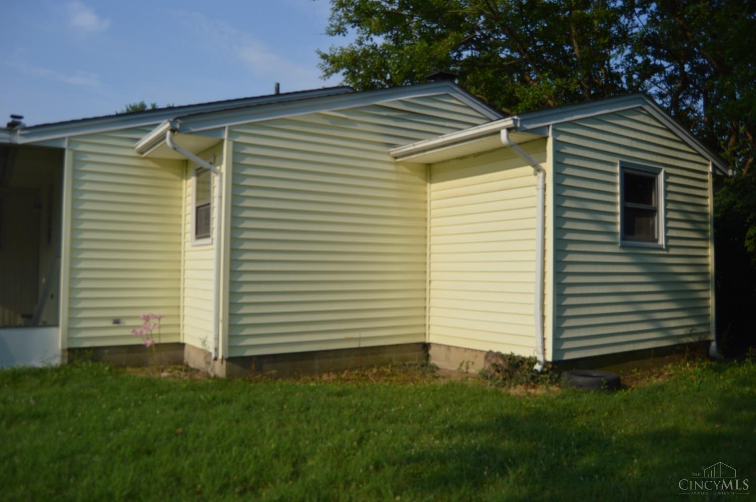 4517 Hannah Drive, Middletown, Ohio image 3
