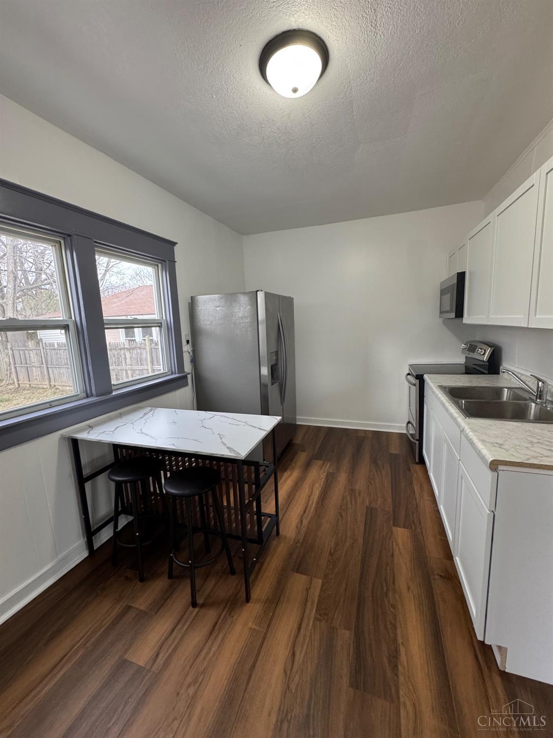 2220 Fernwood Street, Middletown, Ohio image 4