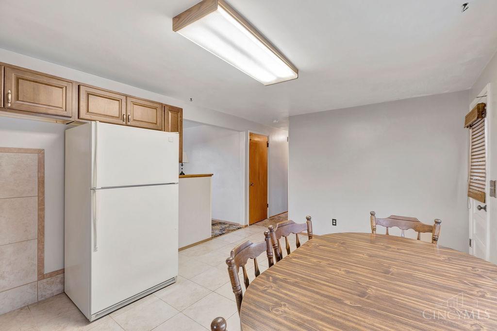 5632 Samver Road, Green Township, Ohio image 18