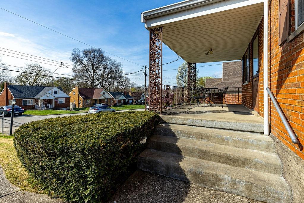 5632 Samver Road, Green Township, Ohio image 6