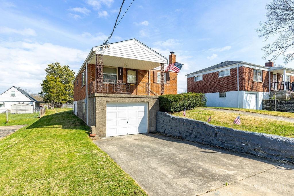 5632 Samver Road, Green Township, Ohio image 3