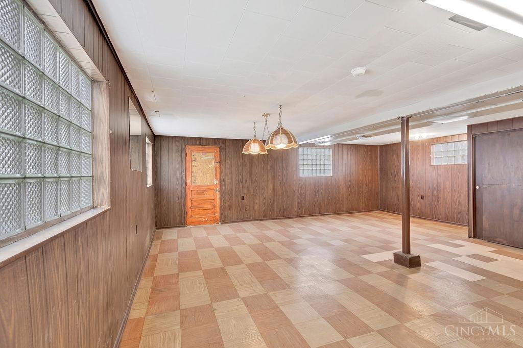 5632 Samver Road, Green Township, Ohio image 30