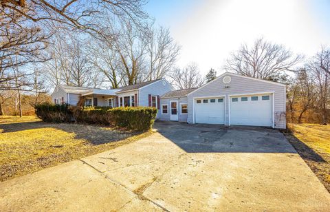 Photo of 4475 Oxford Trenton Road, Oxford, OH 45056 (MLS # 1866808)