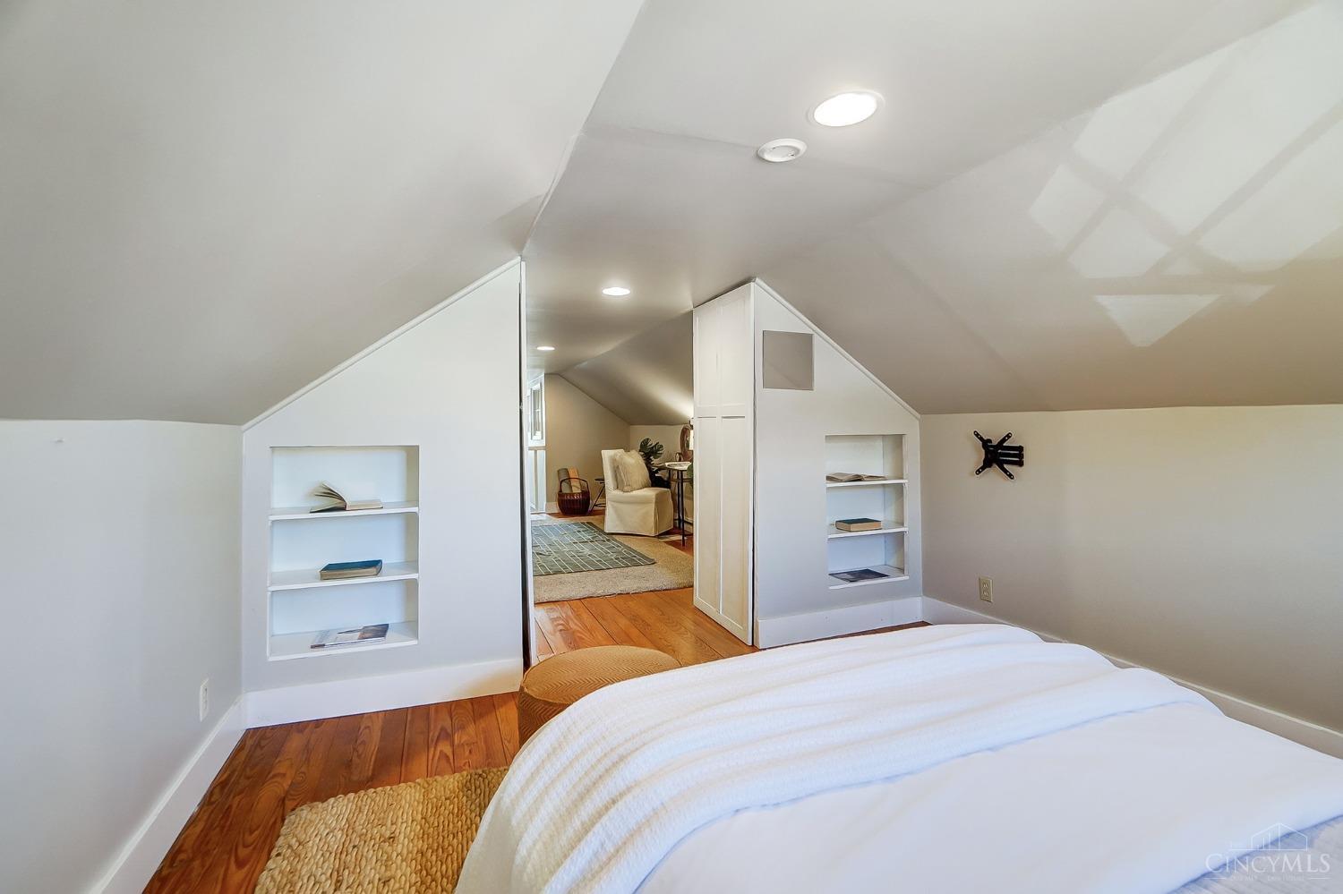 6931 Britton Avenue, Cincinnati, Ohio image 32
