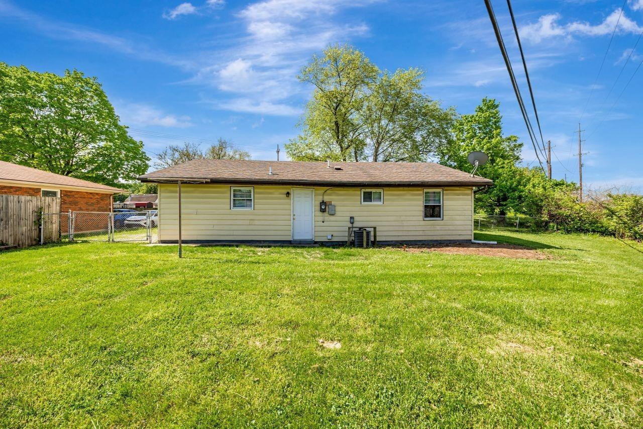 2815 Wildwood Road, Middletown, Ohio image 32